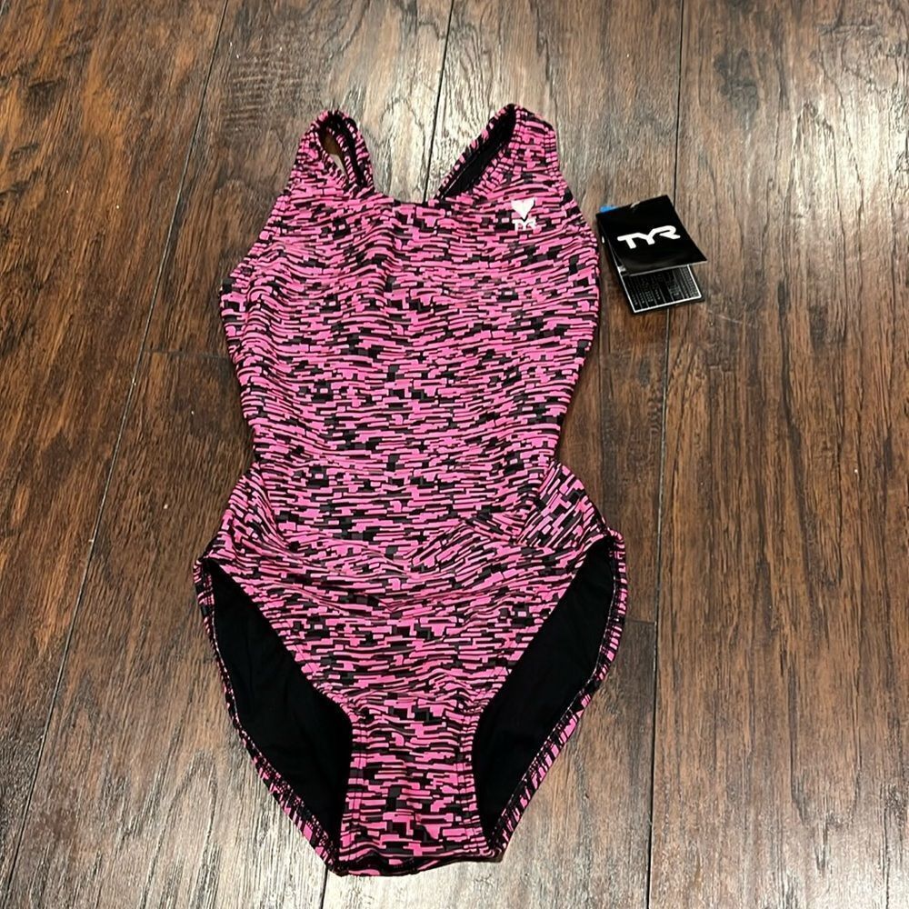 TYR one piece black and pink swimsuit women’s XS brand new with tags Girls 14-15